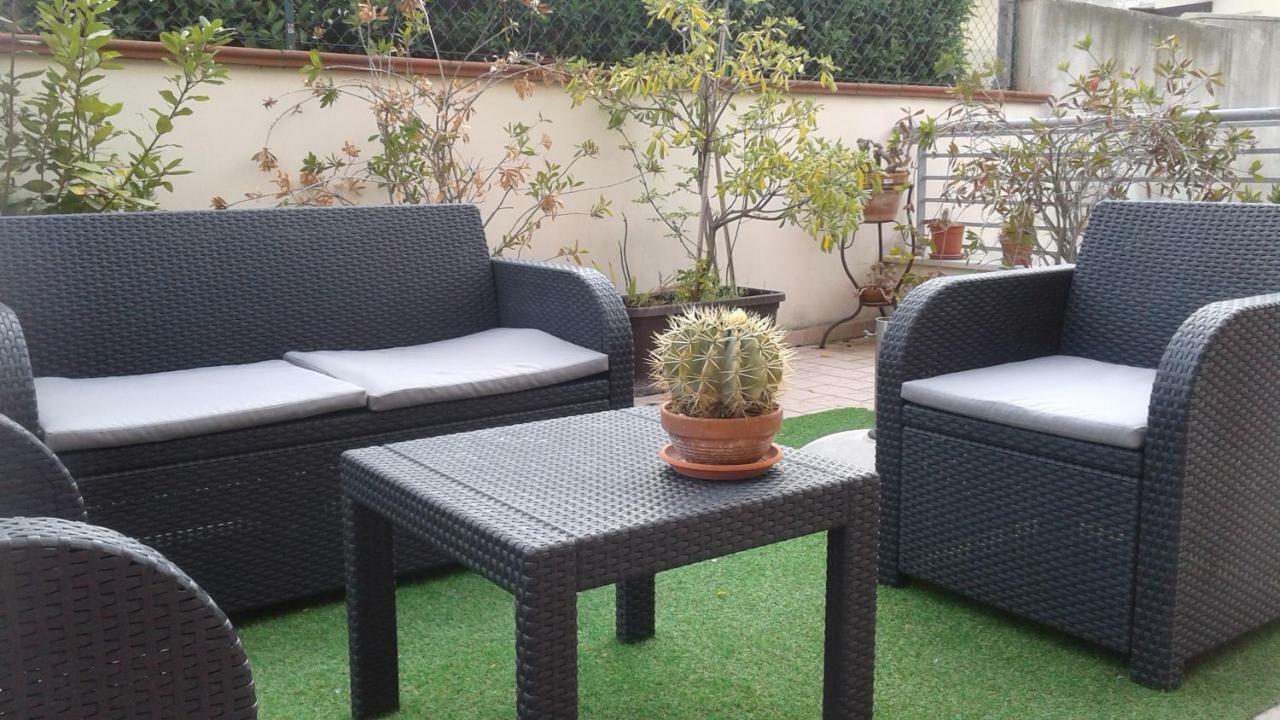 B&B Zia Lelly Fano Exterior foto