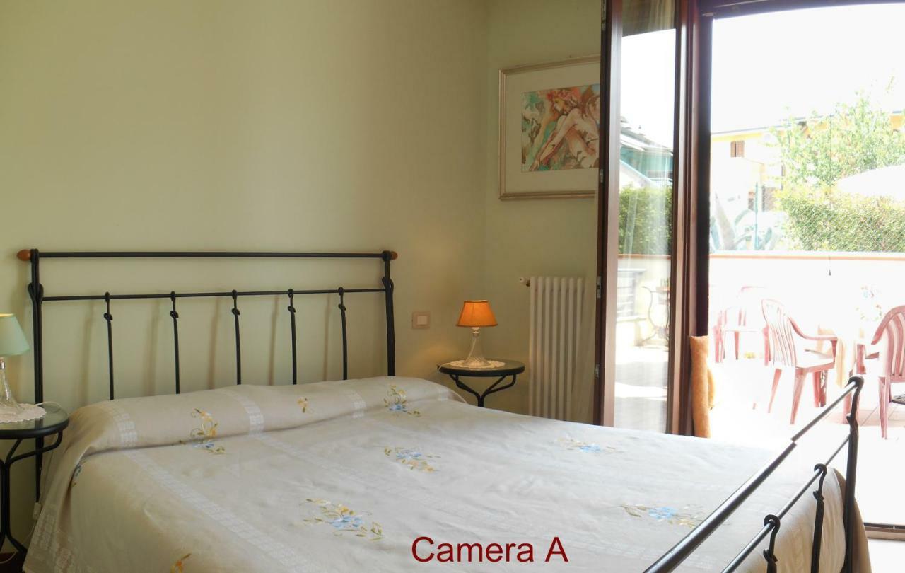B&B Zia Lelly Fano Exterior foto